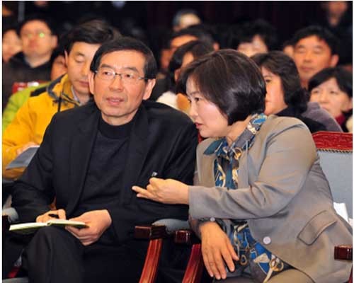 ▲ 박원순 새민년 서울시장 후보와 배옥병 대표의 모습 [자료사진]