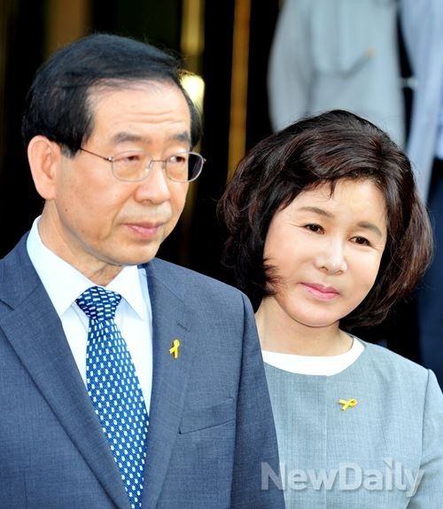 ▲ 박원순 후보와 그의 부인 강난희ⓒ뉴데일리