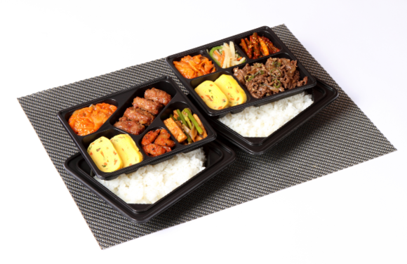 ▲ 담양떡갈비(왼쪽)와 광양불고기(오른쪽) 2단도시락 ⓒ세븐일레븐