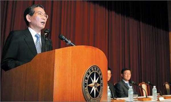 ▲ 盧정권이 임명한 국정원장이었지만 자신의 신념에 따라 간첩단 수사를 지시했던 김승규 前국정원장. [사진: 당시 보도화면 캡쳐]