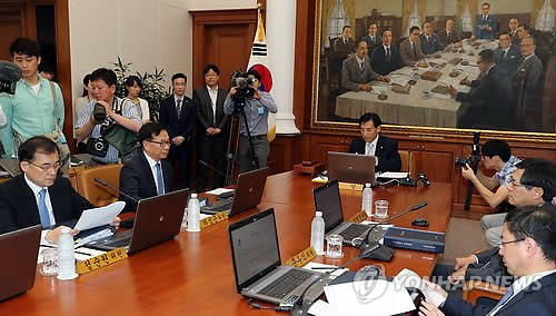 ▲ 한국은행이 12일 금융통화위원회 본회의를 열어 기준 금리를 2.50%로 유지하기로 결정했다. ⓒ 연합뉴스