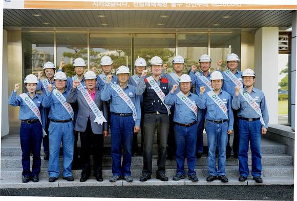 ▲ 협력업체와 함께한 산업재해예방캠페인 ⓒ한화케미칼