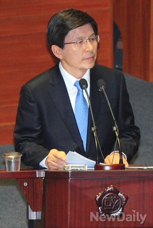 ▲ 국회 대정부 질문에 답하는 황교안 법무부 장관 ⓒ뉴데일리 DB