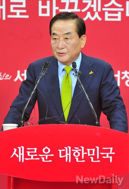 ▲ 새누리당 서청원 의원이 19일 서울 여의도 당사에서 7·14 전당대회 대표 경선 출마를 공식 선언하고 있다.ⓒ이종현 기자