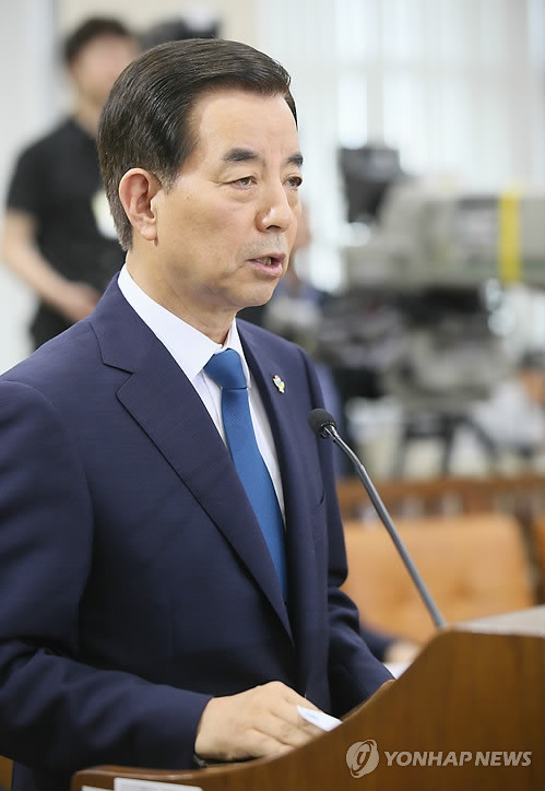 ▲ 한민구 국방부 장관 후보자가 29일 국회 국방위원회 인사청문회에서 모두발언하고 있다.ⓒ연합DB