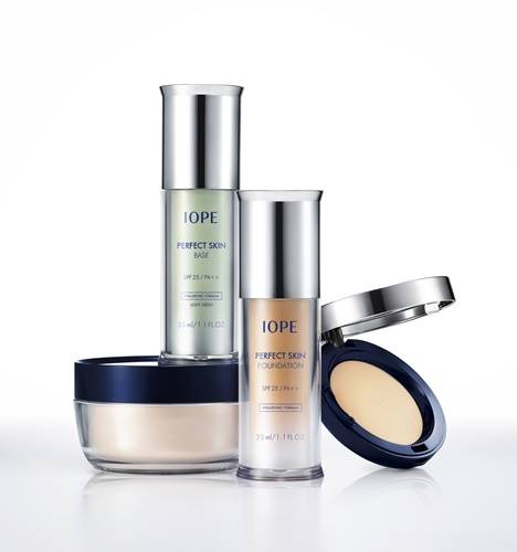 ▲ ⓒ퍼펙트 스킨 메이크업 4종(사진제공=비주컴)