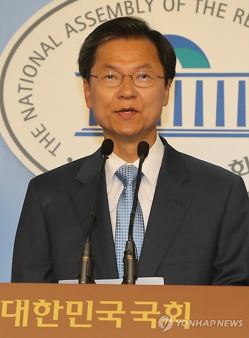 ▲ 7.30 광주 광산을 보궐선거 새정치민주연합 공천에서 사실상 배제된 천정배 전 의원. ⓒ연합뉴스