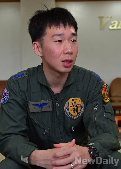 ▲ 팬텀 전투기 조종사 이태경 대위.ⓒ뉴데일리 정상윤 기자