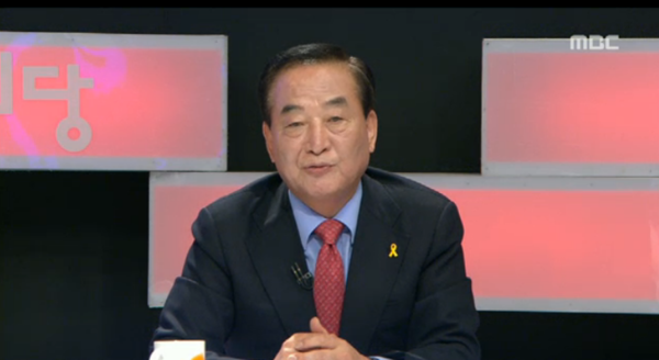 ▲ 9일 새벽 방송된 MBC 100분 토론에서 발언을 하고 있는 새누리당 서청원 의원. ⓒMBC 방송화면