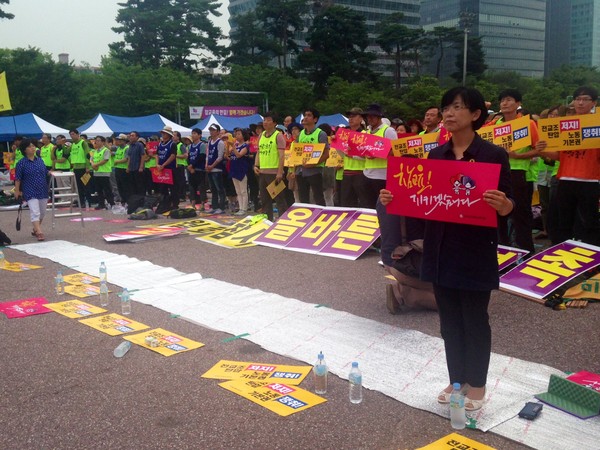 ▲ 12일 열린 '전교조 탄압 저지와 노동기본권 쟁취를 위한 전국교사대회'에 참석한 이정희 통진당 대표.ⓒ 사진 뉴데일리 DB