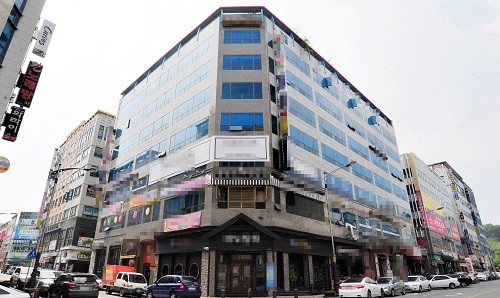 ▲ 새정민주연합 권은희 후보의 남편이 갖고 있는 7개의 상가가 있는 빌딩. 2014.7.20 ⓒ 뉴데일리 권대희 기자