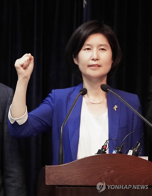 ▲ 7.30 재·보궐선거 경기 수원을(권선)에 출마한 새정치민주연합 백혜련 후보 ⓒ연합뉴스 제공