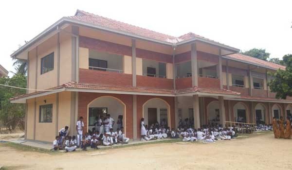 ▲ KOICA가 스리랑카 북부 킬리노치 아카라얀 지역에 지은 학교 12개 가운데 하나. [사진: KOICA 제공]