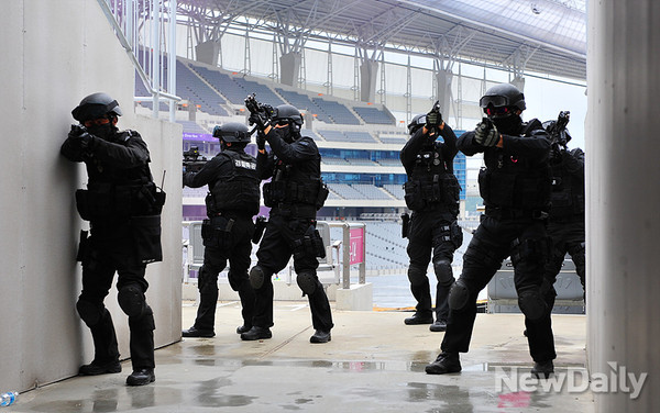 ▲ 2014 인천아시안 경기대회 대테러 종합훈련ⓒCopyright by Newdaily