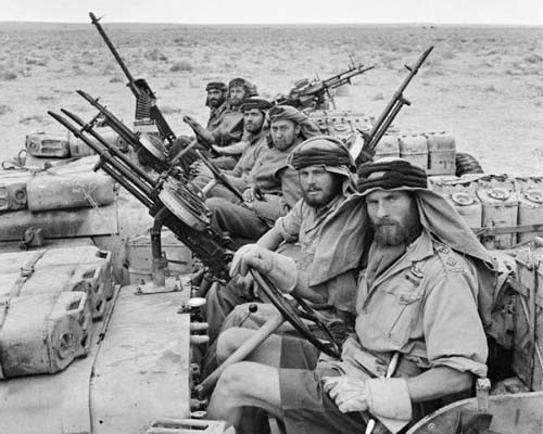 ▲ 1942년 북아프리카에서 활동하던 데이비드 스털링 대령과 SAS연대 대원들. [자료사진]