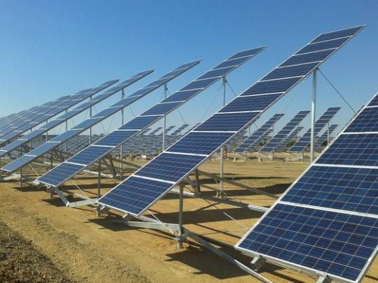▲ 포르투갈 몬토오르오노보에 위치한 규모 2.2MW의 한화큐셀 태양광 발전소 ⓒ한화큐셀코리아