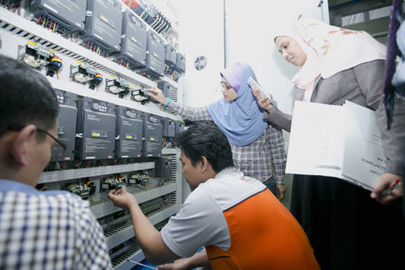 ▲ LG CNS가 비바소터를 적용, 말레이시아 최초 자동 물류처리센터를 구축한다.ⓒLG CNS