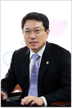 ▲ 윤상직 산업통상자원부 장관 ⓒ산업통상자원부 홈페이지