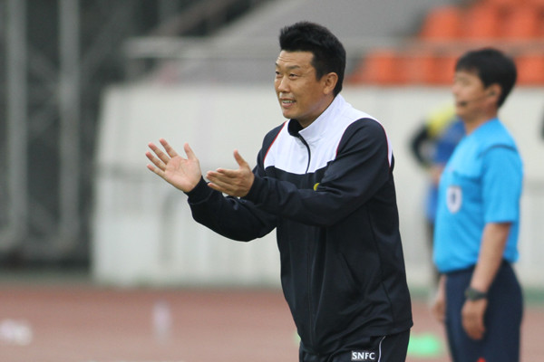 ▲ 지난 26일 경질된 성남FC의 이상윤 감독대행.ⓒ성남FC