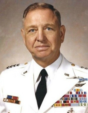 ▲ 아버지 워커 장군과 아들 샘 워커(아래). 이 부자는 6.25전쟁에 함께 참전하여 싸우다가 아버지 먼저 전사하였다.