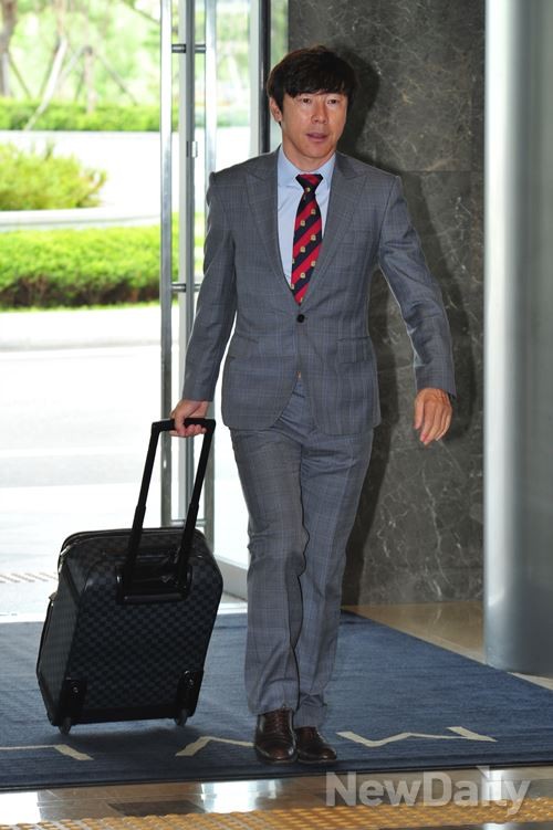 ▲ 신태용 코치.ⓒ뉴데일리 이종현 기자