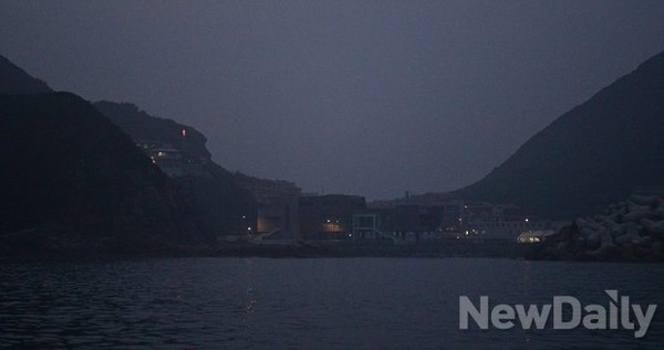 ▲ 해질녘 홍도1리  ⓒ 뉴데일리 정상윤
