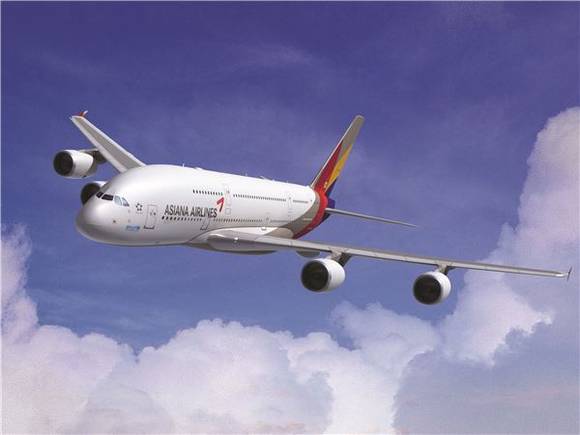▲ 아시아나항공은 국제선 비즈니스클래스 항공권 구매 고객을 대상으로 경품 이벤트를 14일까지 실시한다.ⓒ 아시아나항공 제공.