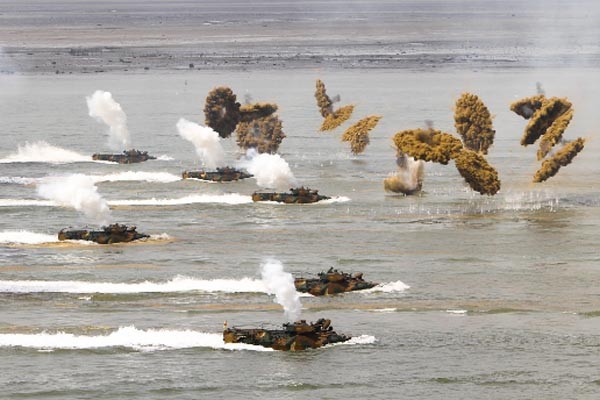 ▲ 2011년 열린 인천상륙작전 재연행사 모습 ⓒ순정우 기자.