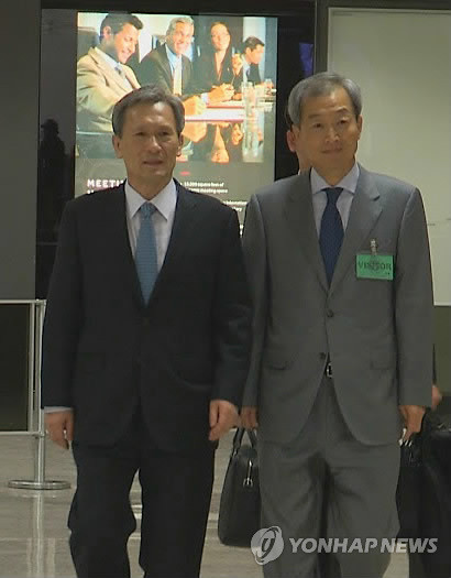 ▲ 취임 후 첫 미국방문 중인 김관진 국가안보실장이 15일(현지시각) 워싱턴 델러스 국제공항에 도착했다. ⓒ 연합뉴스