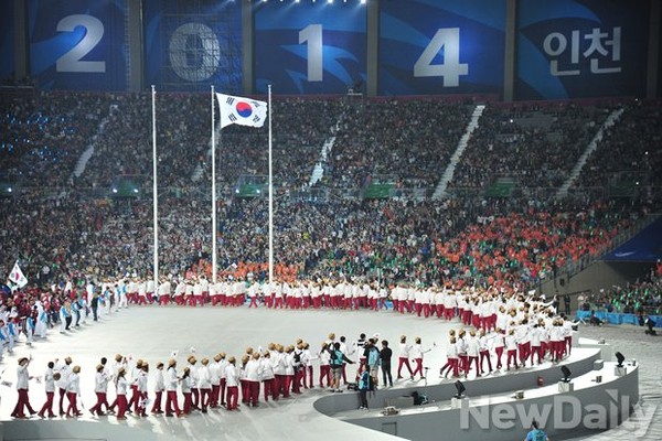 ▲ 입장하는 대한민국 선수단.ⓒ정재훈 기자