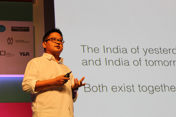 ▲ 제일기획 인도의 CCO 니마 DT 남추가 23일 오후 싱가포르 선텍시티에서 세미나를 진행하고 있다 ⓒ제일기획