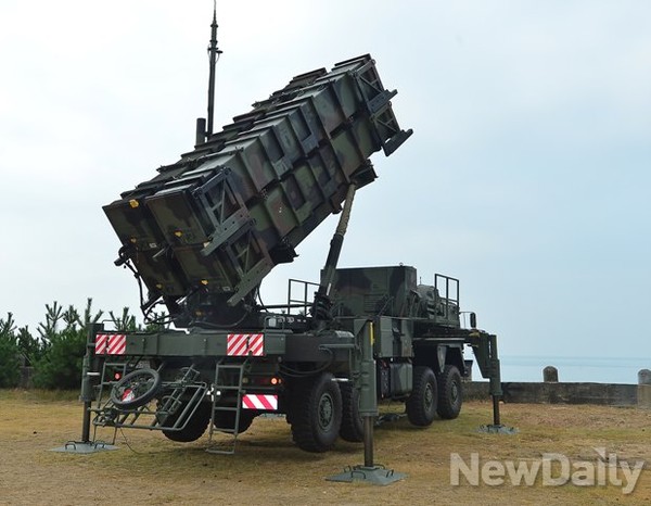 ▲ 우리군 패트리어트(PAC-2) 미사일 모습. 발사대에 모두 4기의 미사일이 탑재된다.ⓒ정상윤 기자
