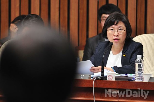 ▲ 대리기사 집단폭행 사건에 연루된 새정치민주연합 김현 의원. ⓒ이종현 기자