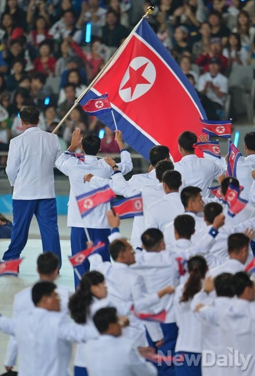 ▲ 인천아시안게임 개회식에 입장하는 북한 선수단 ⓒ뉴데일리DB