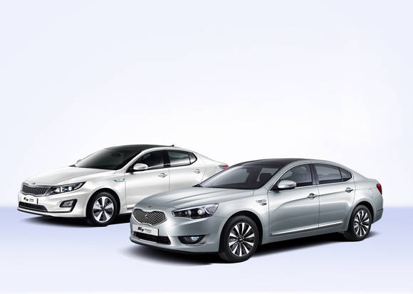 ▲ 기아차는 10월 K5 하이브리드 500h, K7 하이브리드 700h 개인 출고고객을 대상으로  '금연 캠페인' 및 '에코 드라이빙 이벤트'를 진행한다. ⓒ기아차