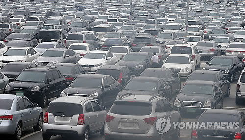 ▲ 인천국제공항 장기주차장이 차량으로 가득 차 있다.ⓒ연합뉴스