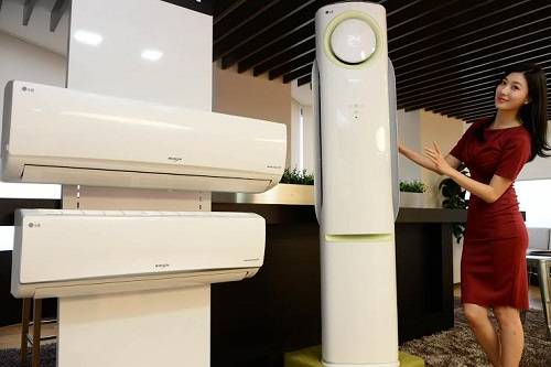 ▲ 22일 LG전자는 공기청정 기능을 강화한 2015년형 '휘센 냉난방에어컨' 신제품 6종을 출시하다고 밝혔다.ⓒLG전자 제공