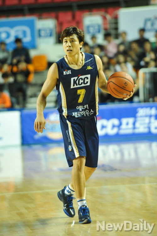 ▲ 전주KCC이지스의 김태술 선수.ⓒ프로농구연맹