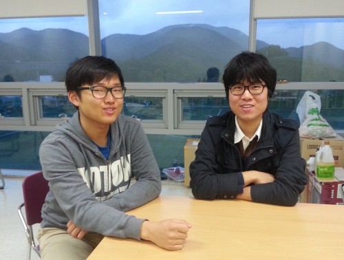 ▲ The 770 밴드의 리더 김규연씨와 기타리스트 이양하(좌)씨.  ⓒ뉴데일리