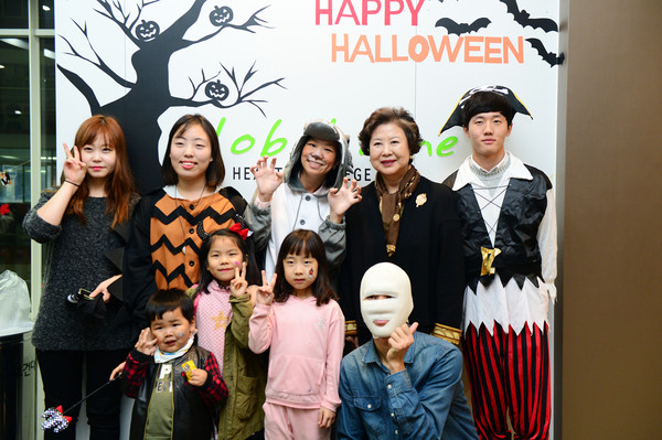 ▲ 대구보건대학교 글로벌존에서 지난 30일 할로윈파티가 열렸다. ⓒ보건대 제공