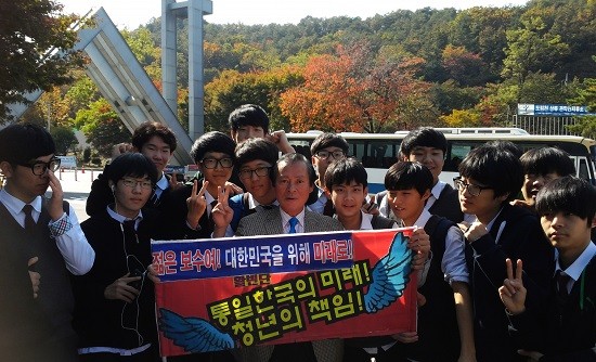 ▲ 시민단체 활빈단 홍정식 대표는 "경찰이 현행범으로 체포하고도 전단 살포는 입건 대상으로 보지 않고, 무단 침입죄로만 적용해 관용을 베푼다"며 현행법에 대한 허점을 지적했다. ⓒ미디어워치