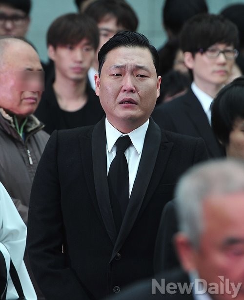 ▲ 유토피아 추모관에 안치된 故 신해철의 유골함.  ⓒ뉴데일리 정재훈 기자