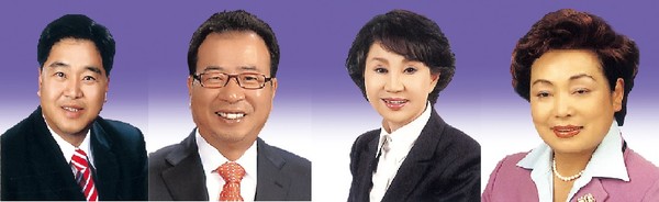 ▲ 14일 열린 경북도의회 문화환경위원회 행정사무감사에서는 경북도 문화재 발굴이 헛구호에 그치고 있다는 의원들의 지적이 이어졌다.(왼쪽부터 이진락, 이운식, 한혜련, 배영애 의원)ⓒ도의회 제공