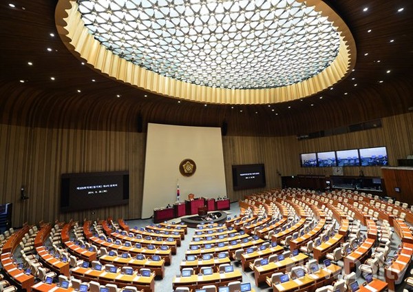 ▲ 국회 본회의장. ⓒ뉴데일리 정상윤 기자