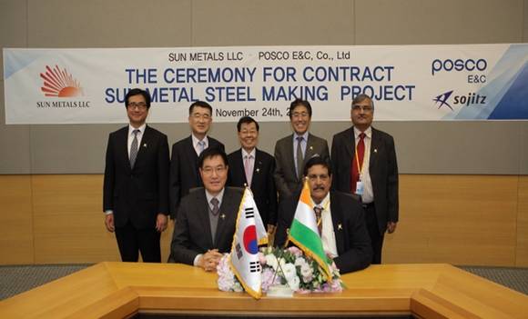 ▲ 포스코건설은 지난 24일 인천 송도사옥에서 오만 선 메탈 LCC와 제강·압연공장 건설 프로젝트 계약식을 개최했다.ⓒ포스코건설