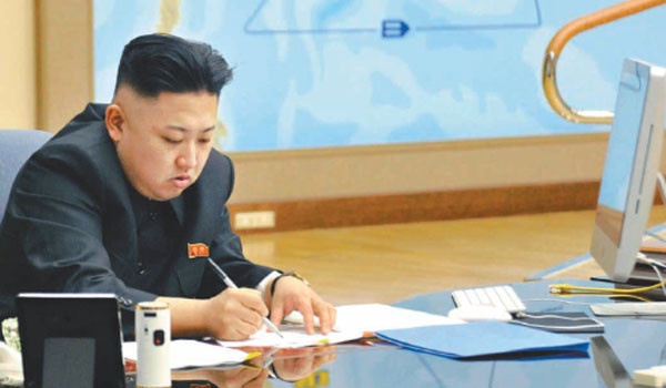 ▲ "존경하옵는 반기문 총장님, 이번 '북한인권결의안'은 필시 간악한 美제국주의자의 음모로…." 유엔 총회 제3위원회에서 김정은 일당을 ICC 법정에 세운다는 내용을 담은 북한인권결의안이 통과되자 북한 측이 반기문 유엔 사무총장에게 서한을 보낸 것으로 밝혀졌다. ⓒ北선전매체 화면 캡쳐.