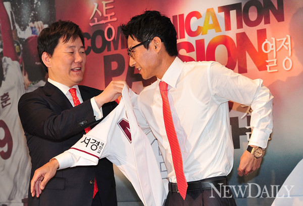 ▲ 넥센 히어로즈의 이장석 구단주와 염경엽 감독.ⓒ뉴데일리 정상윤 사진기자