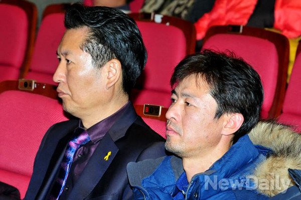 ▲ 새정치민주연합 정청래 의원(사진 왼쪽)과 이른바 '유민 아빠' 김영오 씨. ⓒ뉴데일리 이종현 기자