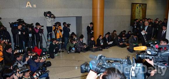 ▲ 조양호 평창동계올림픽 조직위원장과 토마스 바흐 IOC 위원장ⓒ연합뉴스