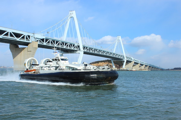 ▲ 200인상 공기부양정 ⓒ 국민안전처 제공